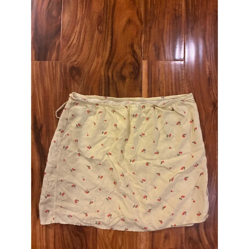 Art Class Girls XXL 18 Yellow Cherry Print Mini Wrap Skirt Side Tie Elastic Back - Picture 3 of 6